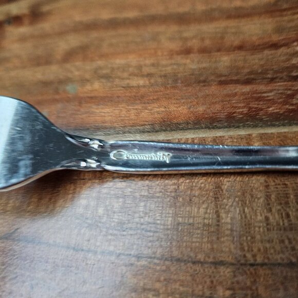 3 Oneida Community SILVER ARTISTRY Dinner Forks 1965 Silverware Flatware - Picture 10 of 10